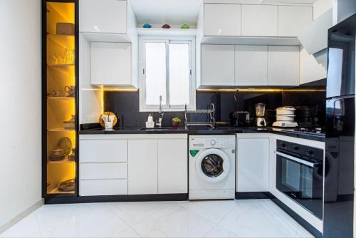 Elegant spacious apartment in 부아르가니