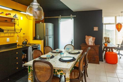 Facilities, Tudo a Pe na Gavea! Charme e Gastronomia (PUC, Shopping, Jockey) in Gavea