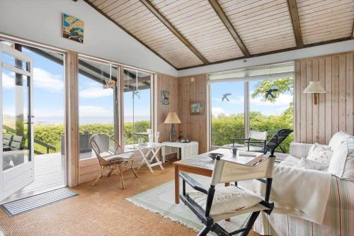 6825-Allinge-Astelokken-7 in ซันด์วิก