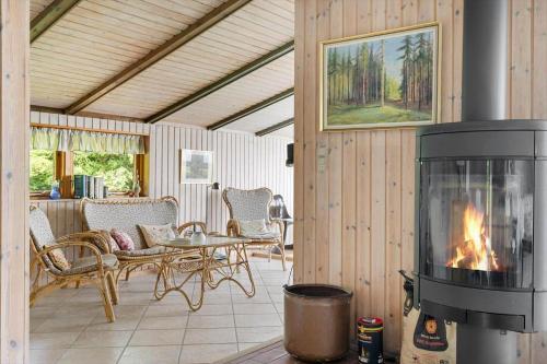 6825-Allinge-Astelokken-7 in ซันด์วิก