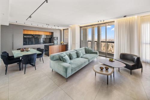 JTower - Presidential 3BR Parking with amazing view city center