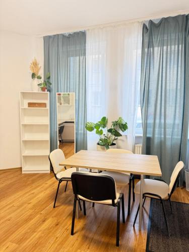 City apartment with private parking, Nuremberg (photo 7)