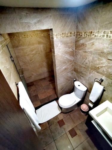 White House Suites - main image