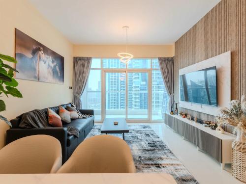 Dubai Marina Living & JBR Beach - Best of Both Areas - Spacious, Family-friendly, Sleeps 6, Dubaj