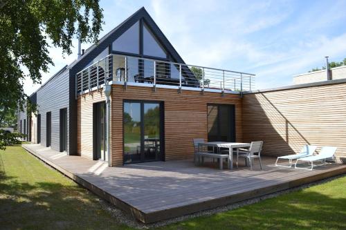Exterior view, Haus Berta Exklusives Architektenhaus Fehmarn, strandnah in Klausdorf