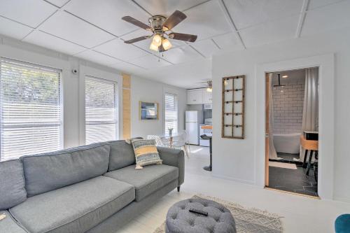 Wonderful Getaway in Galveston Minutes from Beach!