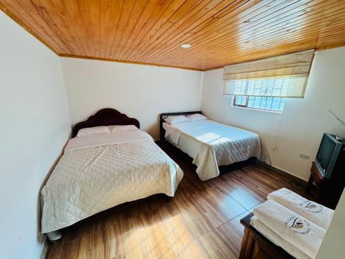 2 king beds