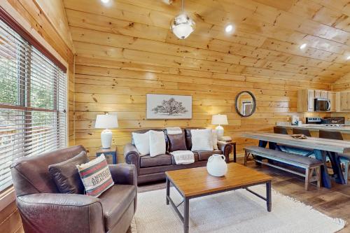 Aspen, Laurel & Pine