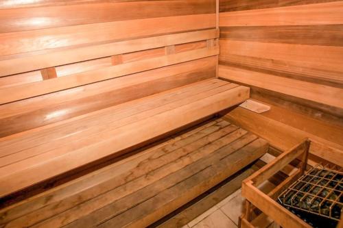 Lighthouse on the Bay 2111 in 卡斯威爾