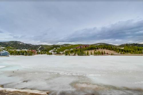 Mountain View Escape in Big Sky (MT)