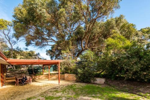 Waves And Moore - Beautifully presented home, Guilderton (foto 7)