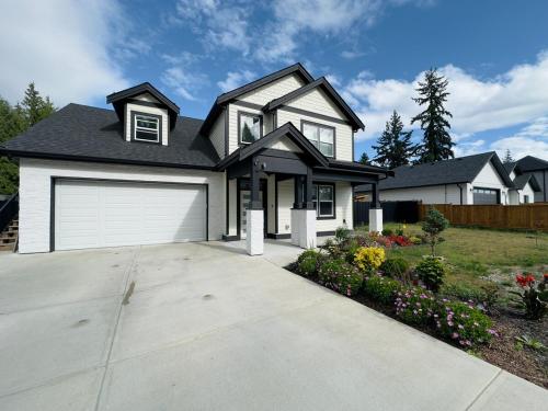 . One-Bedroom Suite in Gibsons