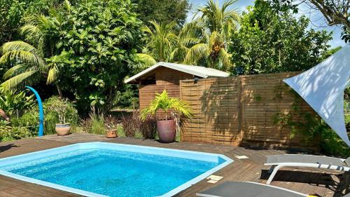 BUNGALOW en pleine nature in Μπαϊ-Μαχαουλτ