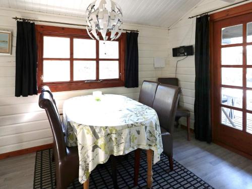 Comoditats, 6 person holiday home in Hadsund in Hadsund