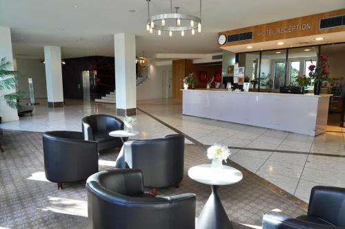 Előcsarnok, Golden Pebble Hotel in Wantirna