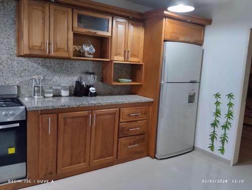 Apartamento Playa Familiar Ciudad Flamingo Tucacas Chichiriviche in Tucacas