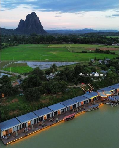 Vista exterior, Romantic Resort MuangFuang in Muang Fuong