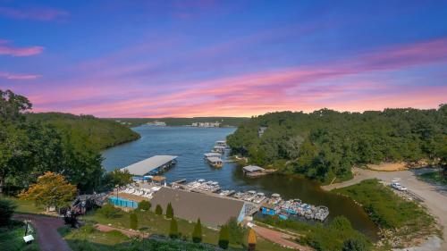 Inn at Grand Glaize, Osage Beach
