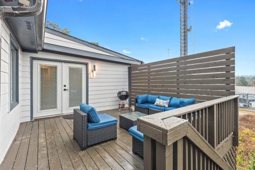 Stylish home by Emory TV in all 4 bedrooms in Lindridge-Martin Manor