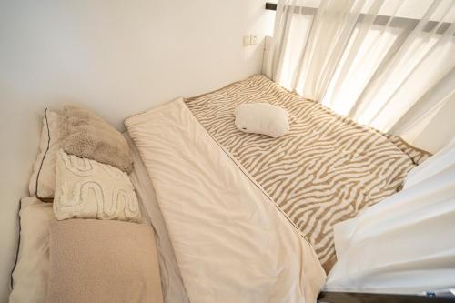 Shanghai Hills& Well-time Nanyang Charm BnB close to West Nanjing Rd and line 2 Jing'an Temple, Shanghai (photo 3)