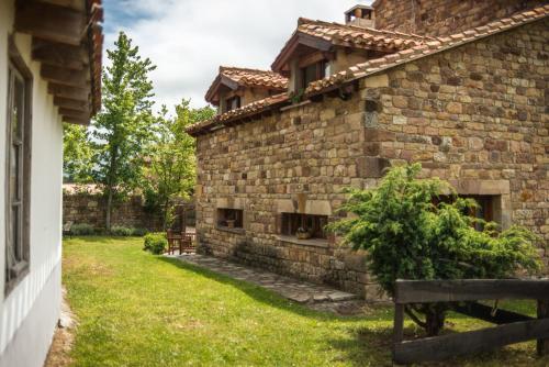  Casavieja Rural, Pension in Abiada bei Los Tojos