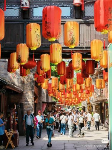 逸园设计师网红酒店 天府机场店, Chengdu (Foto 8)