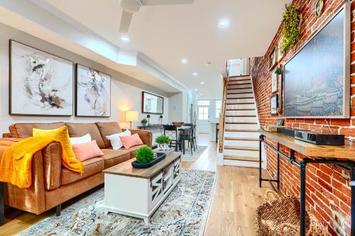 Létesítmények, Cozy FedHill Gem plus Parking and Walk to Harbor and Stadiums in Federal Hill