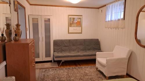 Garsoniera, Leirvåg (foto 8)