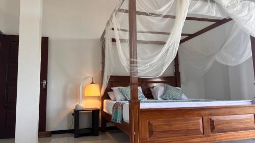 Ninas Beach Resort