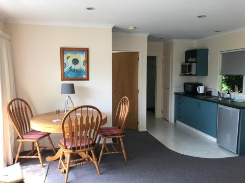 The Cottage on Hurford - New Plymouth in Omata