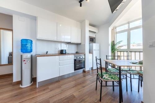 廚房, Apartamento Playa y Sol in 卡爾佩城中心