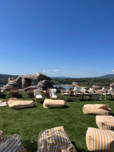 Villa con piscina, campo fútbol y pádel (Villa con piscina, campo futbol y padel) in Mas D'en Rieres