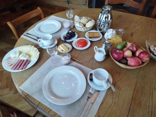 B&B Pickery 5