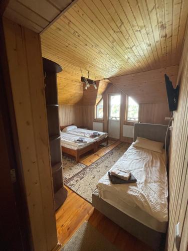 Під Лісом Pid Lisom, Schidnycja (fotografie 2)