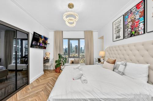 Stunning 2 Bdr Luxury Burj Khalifa view, Дубай (фото 2)