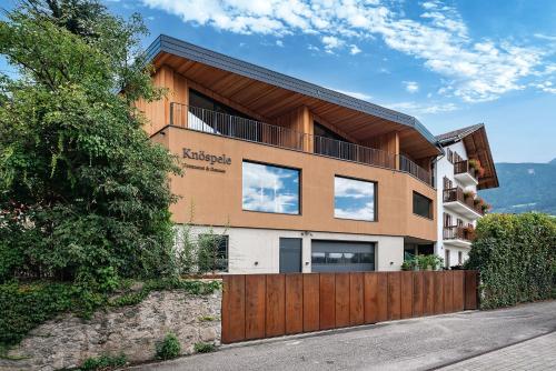 Knöspele - Brennerei & Genuss-Apartments