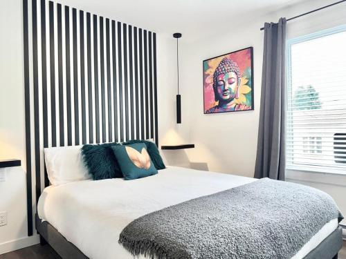 Levis Downtown New Studio #3 AC, WiFi and 2 Parking spaces