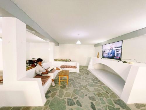 Lagada Beach Hotel in Milos