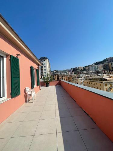 Genova la libertà dell'attico, Janov (fotografie 5)