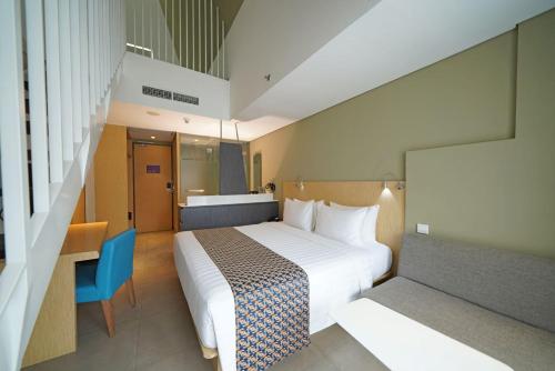 2 queen beds