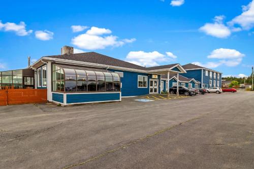 . Bayview Inn