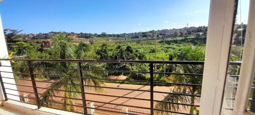 Kampala Apartment with unlimited Wifi, Kampala