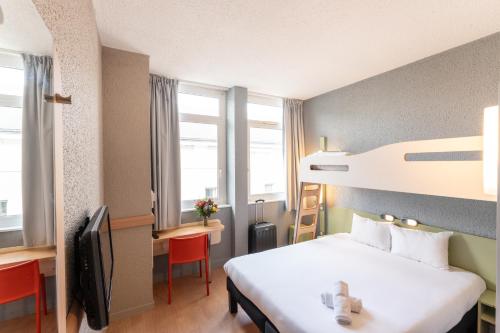 ibis budget Le Mans Centre - Tap to explore photos