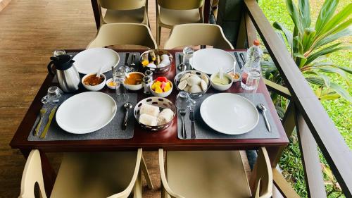 Restaurant, The village vista in Kenichira