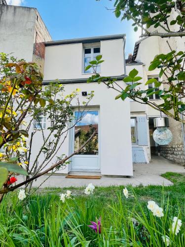 Dış Görünüm, Le 14 - Maison et Jardin en Ville in Auxerre
