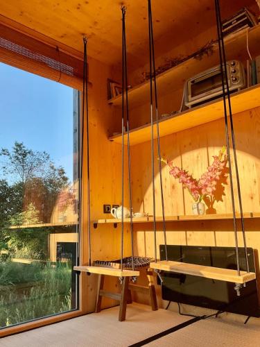 Zenbox Satori - the place to ease your mind in Manetin