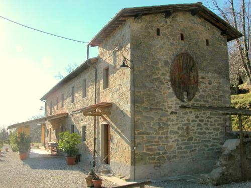 Cottage in Pescia with Pool & Garden, San Quirico (foto 9)
