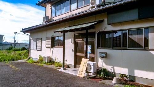 木の家ゲストハウス郡山本館