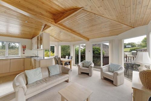 Lilac Lodge at Pound Farm, Crook