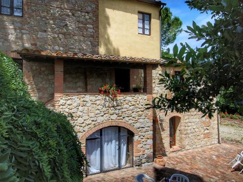  Idyllic Countryside Apartment on Chianti hills with pool, Pension in Mensanello bei Scorgiano